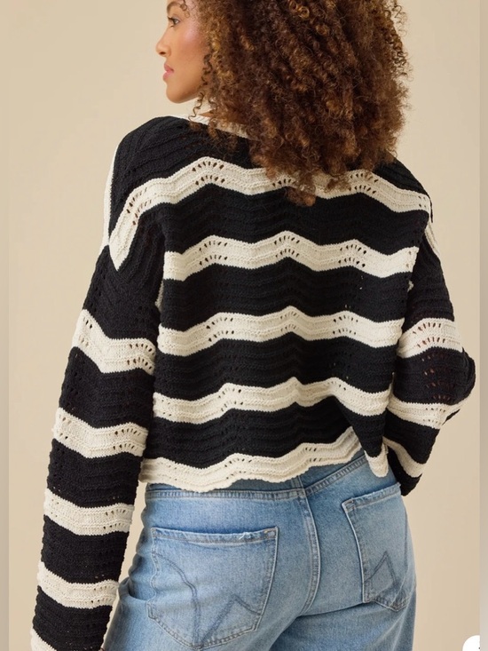 NWT Altar’d State Cora Textured Sweater Black Cream Striped Crochet Bell Sleeve - Picture 4 of 5